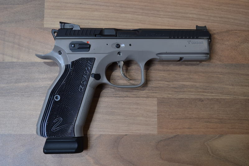//www.privatir.ch/wp-content/uploads/2018/10/CZ-75-Shadow-2-Cal-9mm.jpg